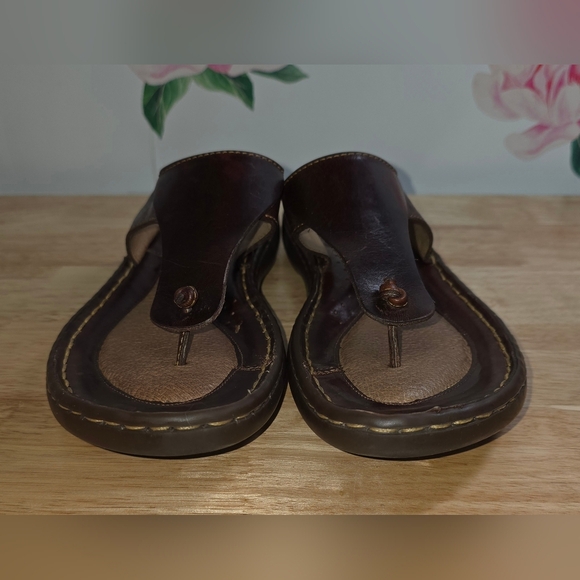 Born Hand Crafted Leather Thong Sandals Size 9 - Picture 2 of 9